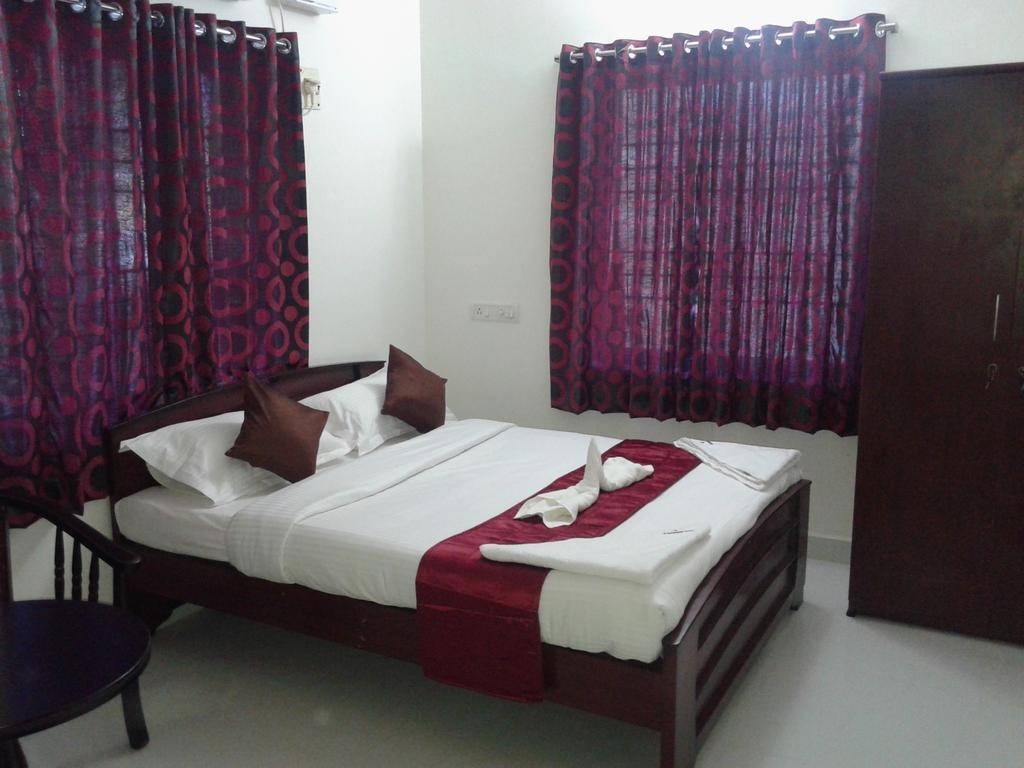 Hotel Yes Way Inn Mamallapuram Værelse billede